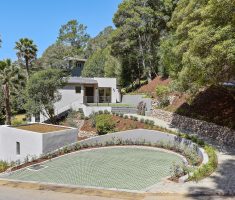 Architect Michael Stern used Soil Retention's Drivable Grass® and Drivable Turf® for a custom home in Mill Valley, CA
